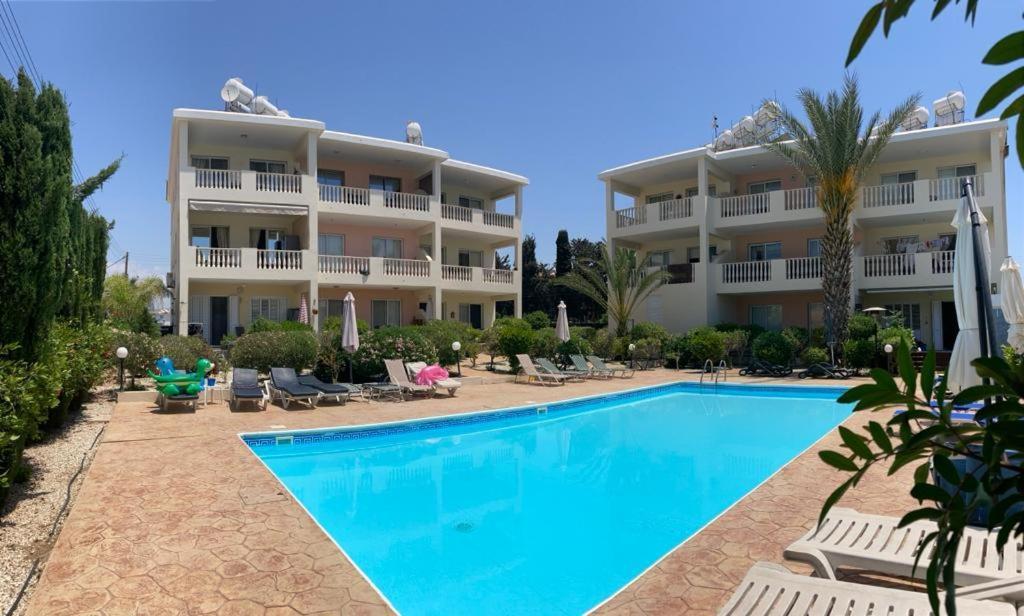 Diana 49 Apartment Paphos Exterior foto