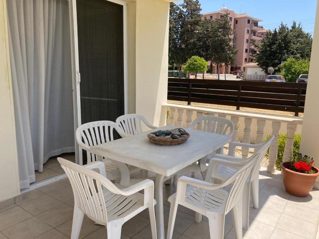 Diana 49 Apartment Paphos Exterior foto