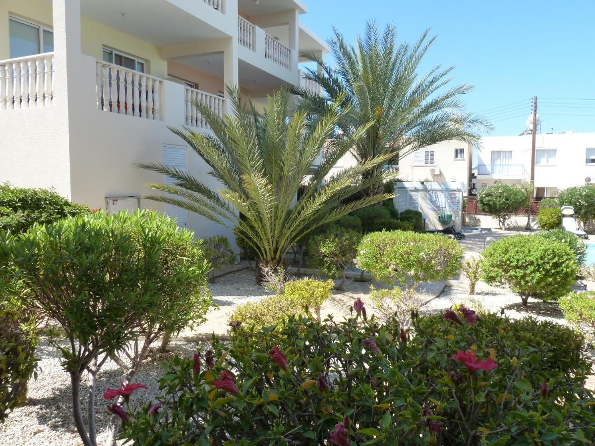Diana 49 Apartment Paphos Exterior foto